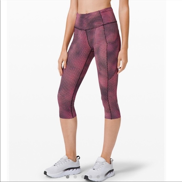 Lululemon athletica Rare pink, purple and black pattern fast and free leggings! - Picture 1 of 7
